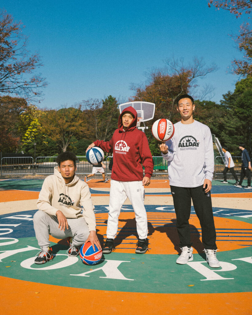 公園のバスケットボールを前へ！「PICK UP PLAYGROUND」 アパレル